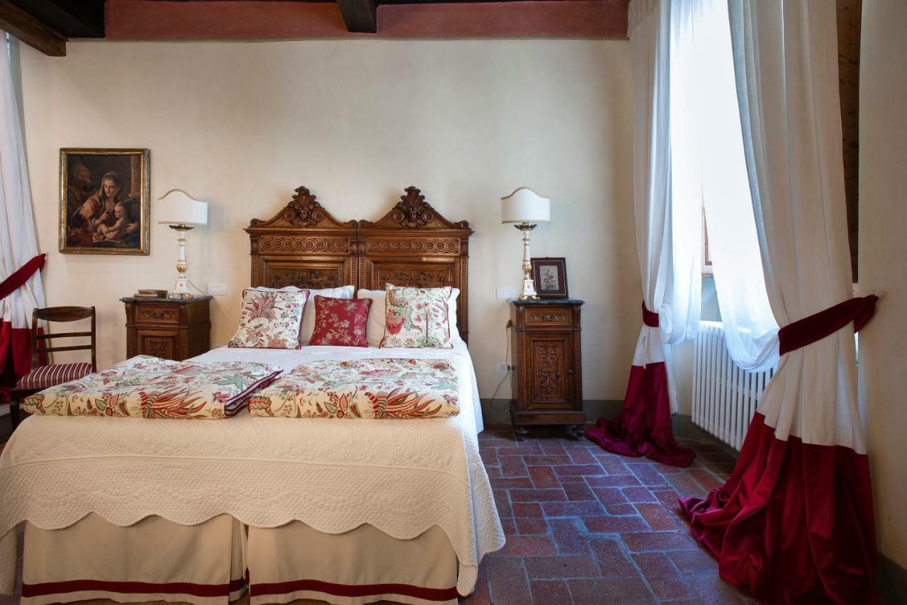 Palazzo Malaspina B&B San Donato in Poggio Exteriör bild